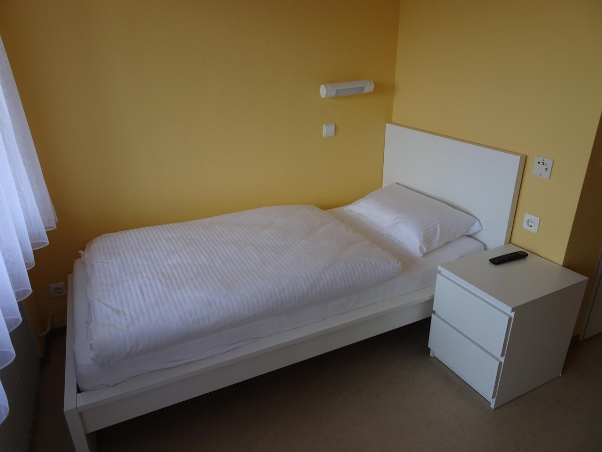 Hotel-Pension Schlossgarten Trippstadt Extérieur photo
